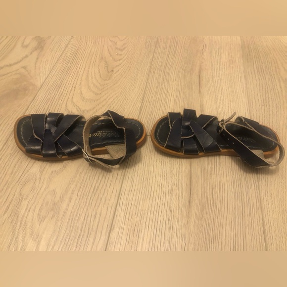 Salt Water Sandals by Hoy Girl Toddler Original size 11 color Blue - Picture 6 of 12